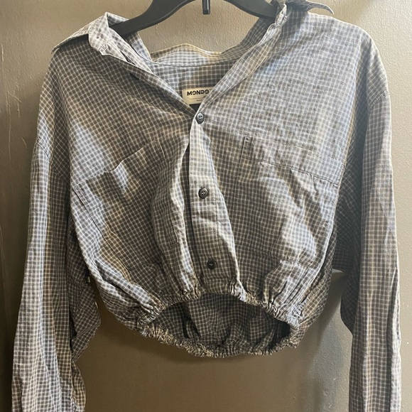 Mondo di Marco cropped button up - Picture 1 of 3